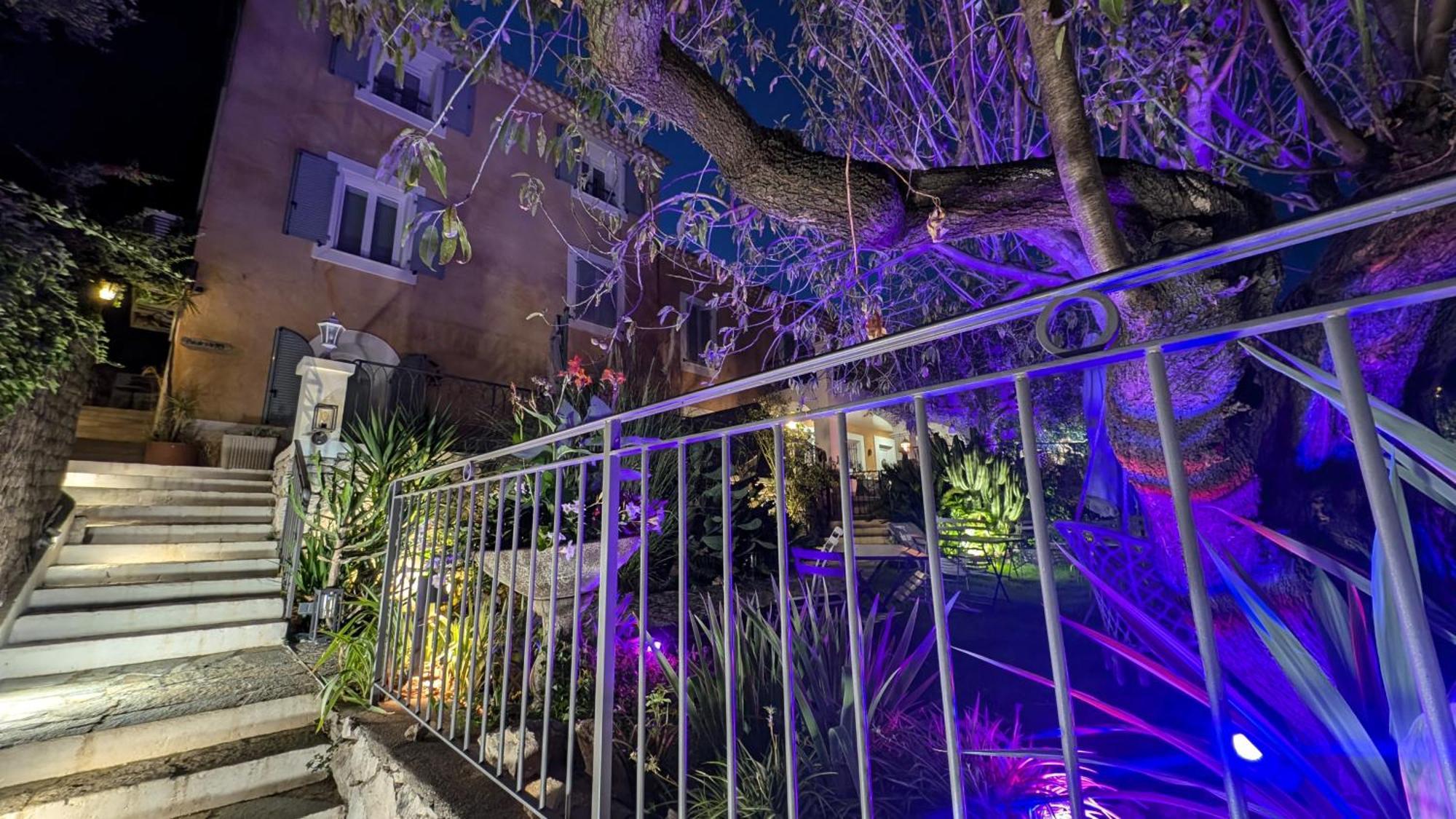Le Mas D'Angeline, Vue Mer, Jardin Commun, Parking, Voiture Requise, 10 Min En Voiture De Monaco, Route Etroite, Pente Raide, Croisement Limite, Sea View, Shared Garden, Parking, Car Required, 10 Min Drive From Monaco, Narrow Steep Road, Limited Pass Босолей Екстер'єр фото