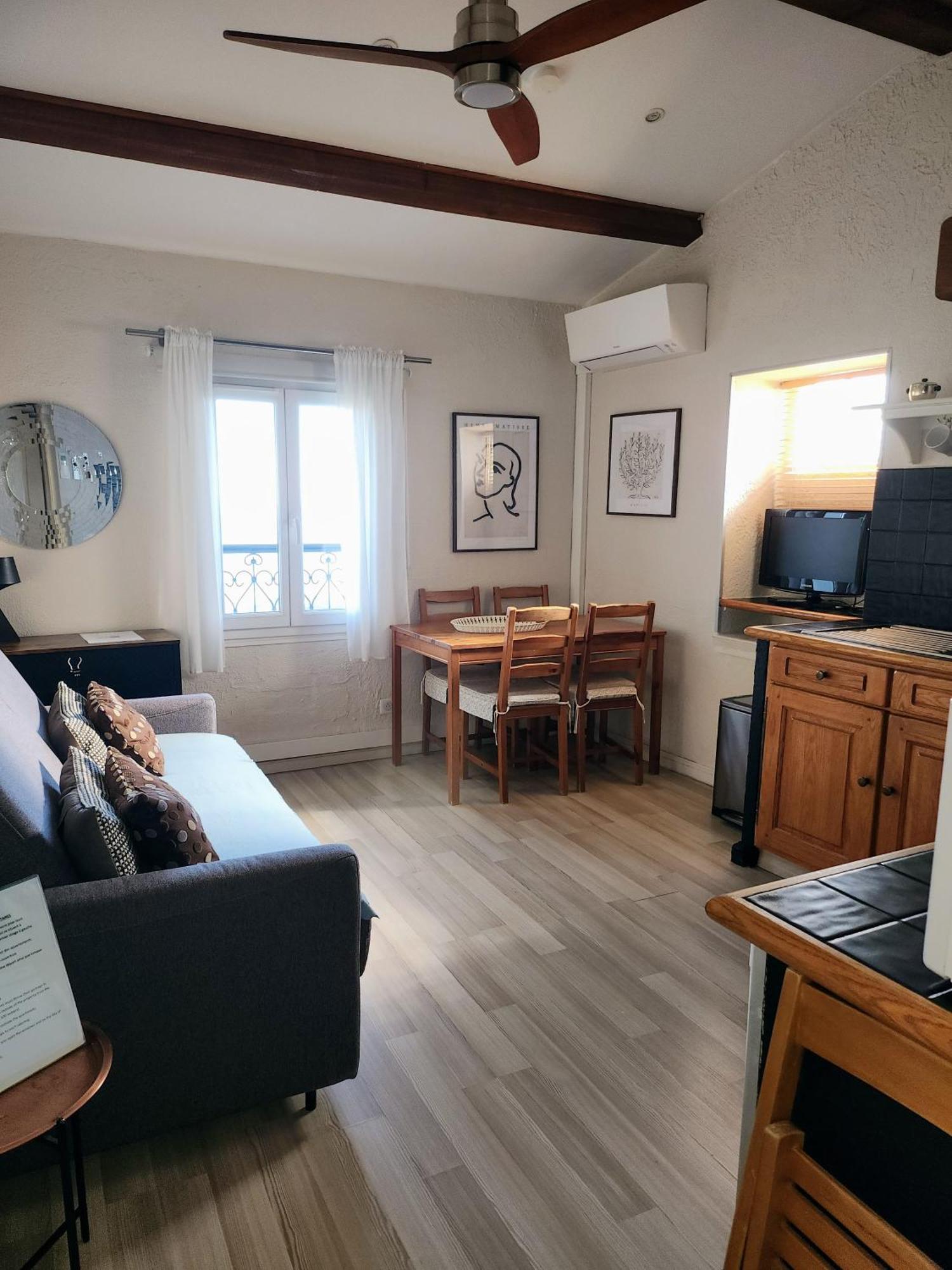 Le Mas D'Angeline, Vue Mer, Jardin Commun, Parking, Voiture Requise, 10 Min En Voiture De Monaco, Route Etroite, Pente Raide, Croisement Limite, Sea View, Shared Garden, Parking, Car Required, 10 Min Drive From Monaco, Narrow Steep Road, Limited Pass Босолей Екстер'єр фото