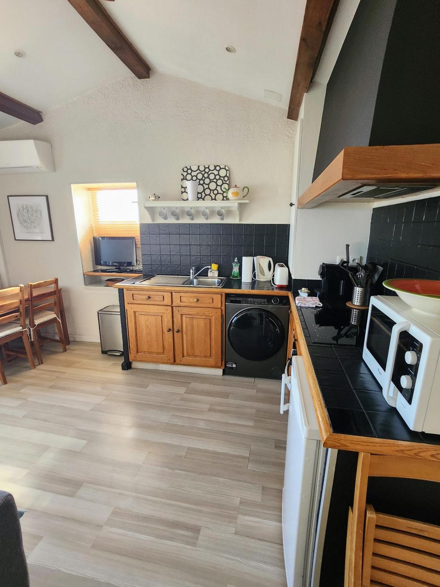 Le Mas D'Angeline, Vue Mer, Jardin Commun, Parking, Voiture Requise, 10 Min En Voiture De Monaco, Route Etroite, Pente Raide, Croisement Limite, Sea View, Shared Garden, Parking, Car Required, 10 Min Drive From Monaco, Narrow Steep Road, Limited Pass Босолей Екстер'єр фото